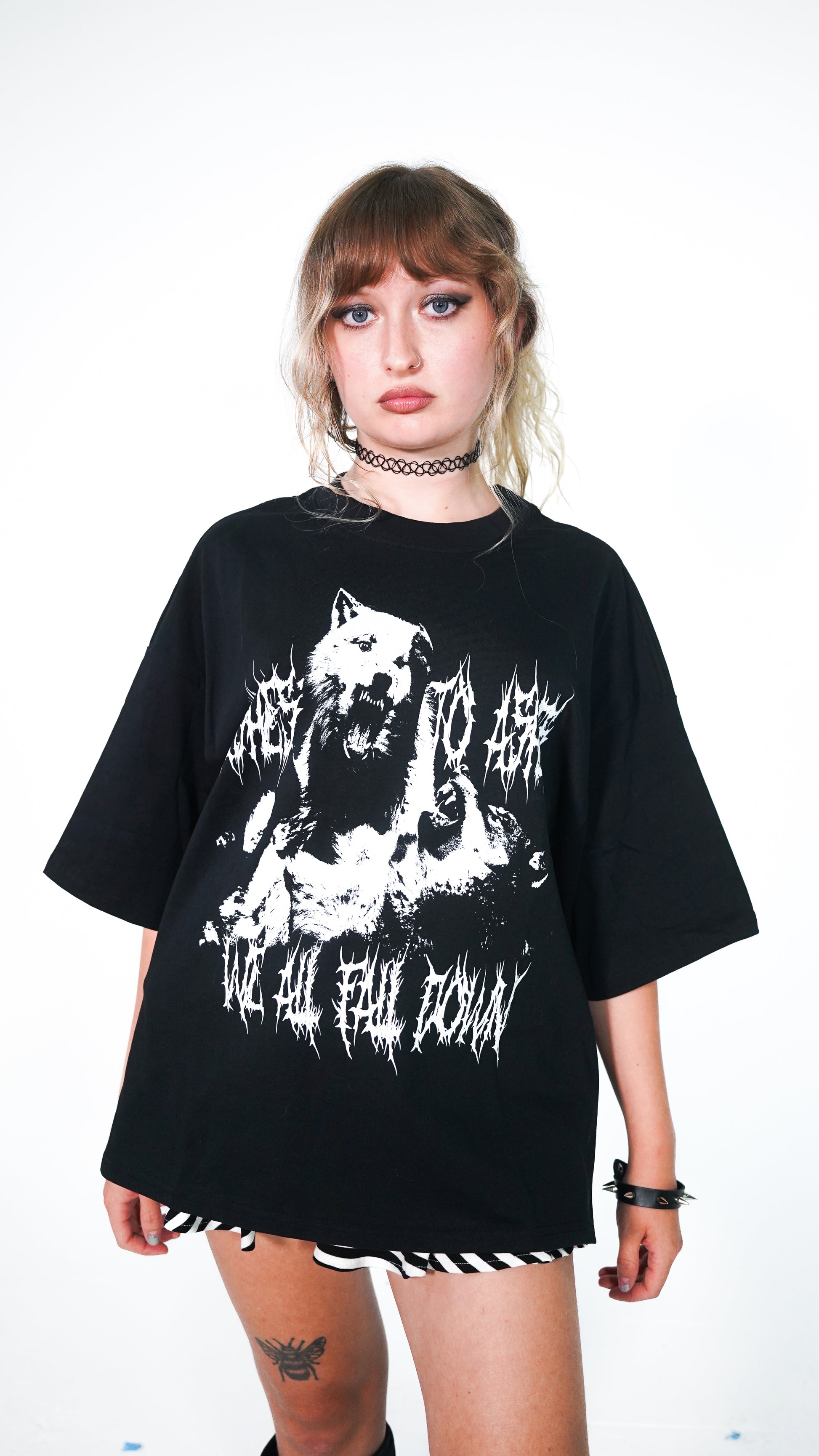WOLVES TEE