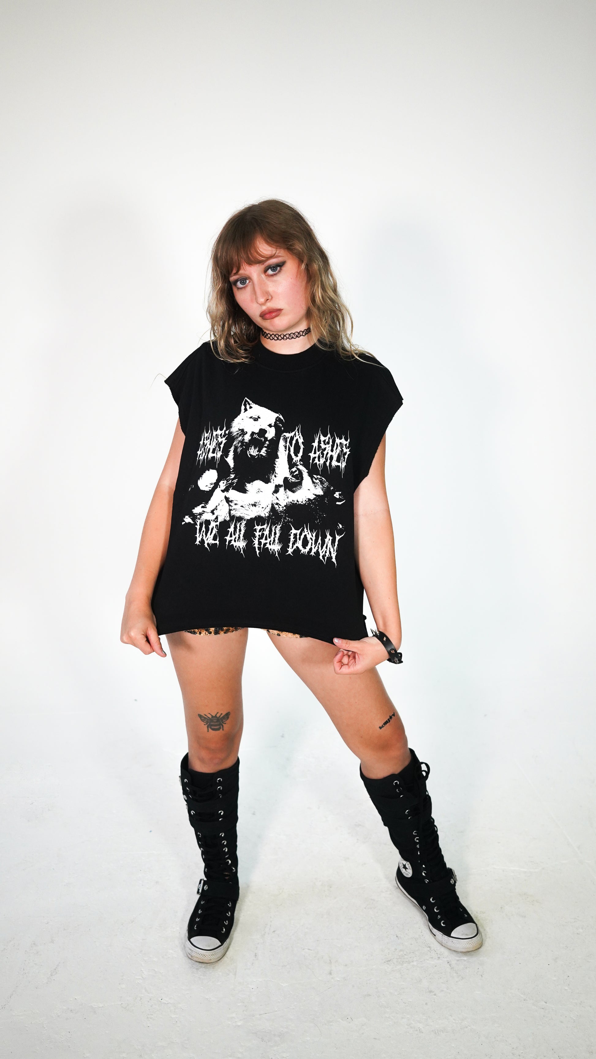 WOLVES CROPPED TANK