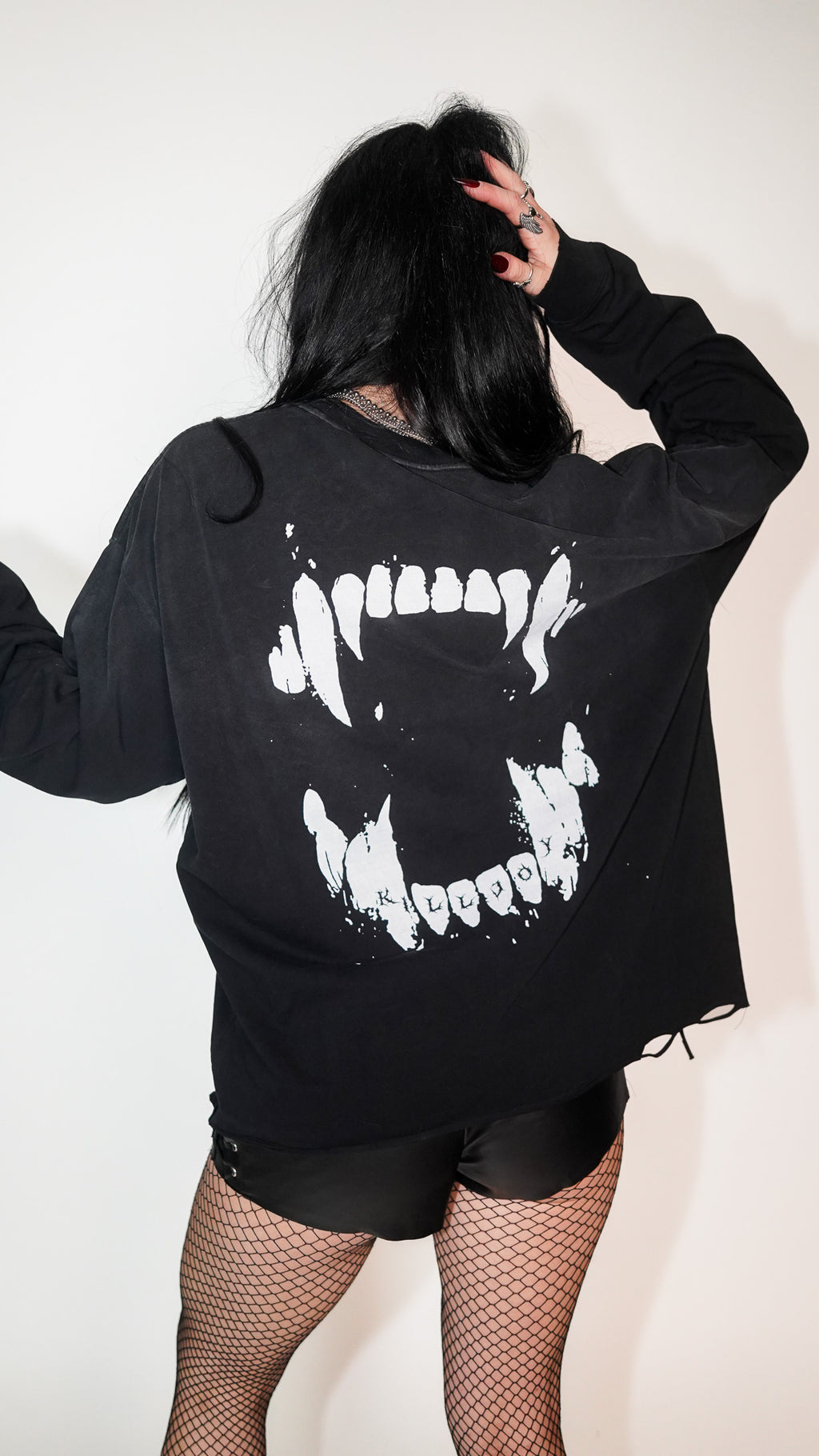 KILLJOY DISTRESSED LONG SLEEVE