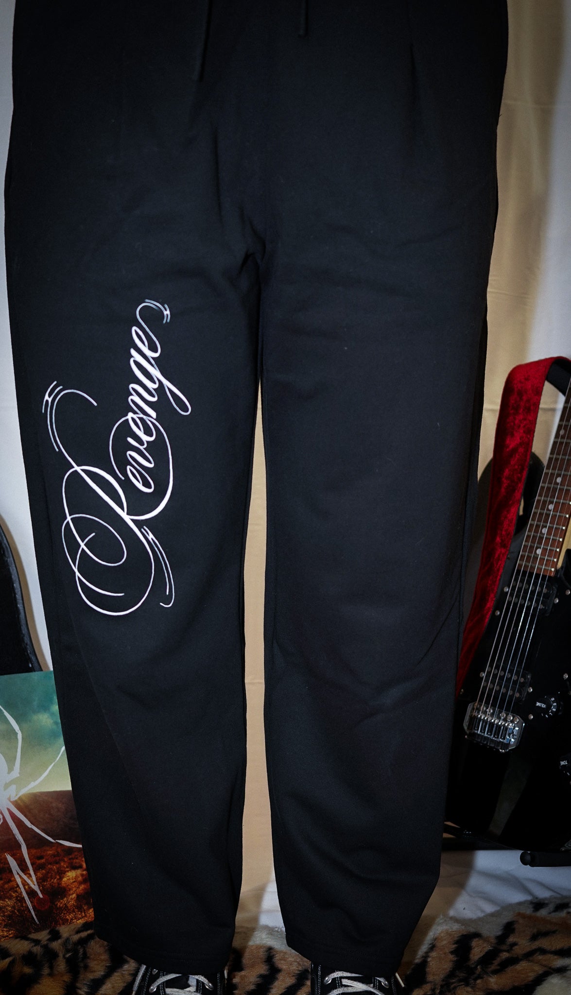 REVENGE CONTRAST SWEATPANTS