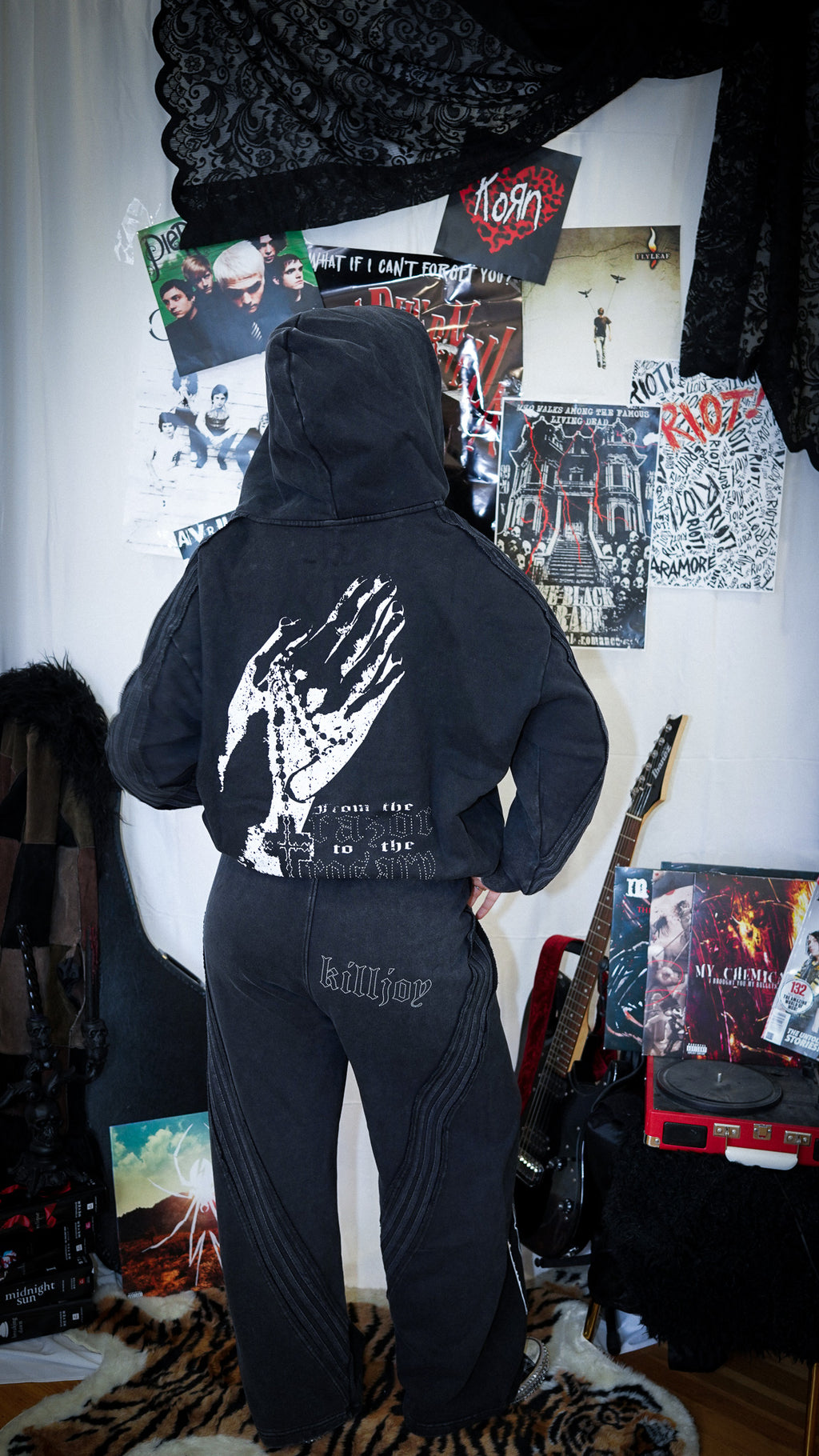 TO THE ROSARY ZIP UP HOODIE