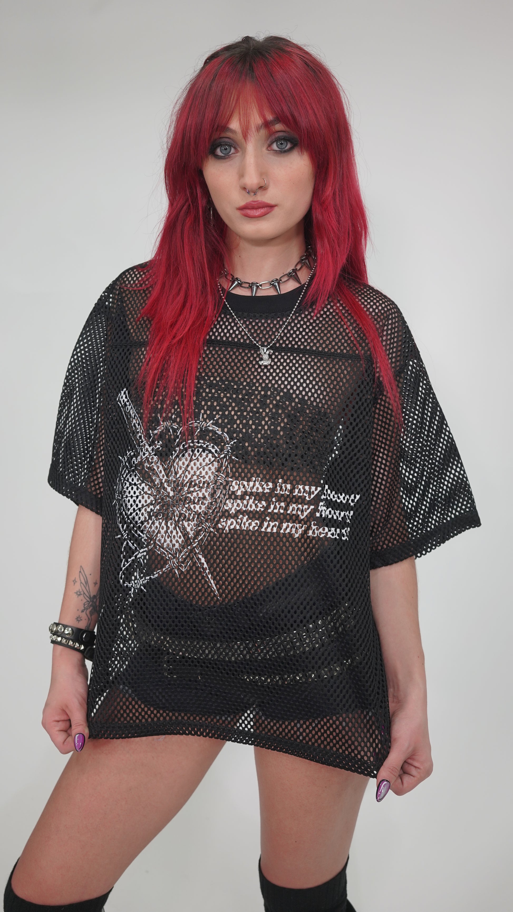 SPIKE NETTED TEE